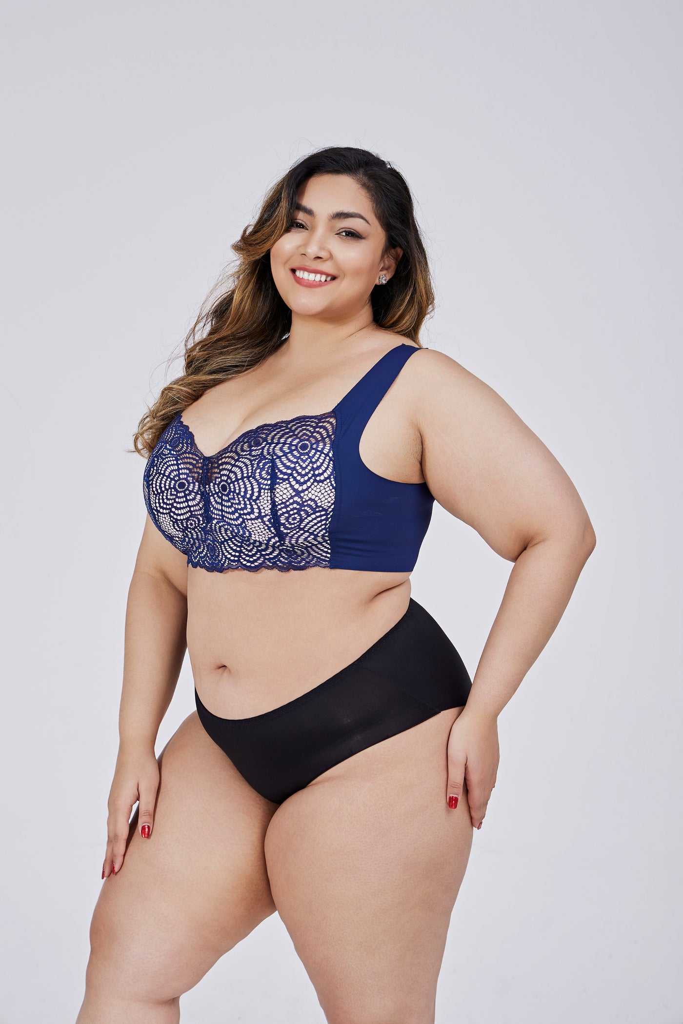 Elvira™ | Elvire Galbe Doux